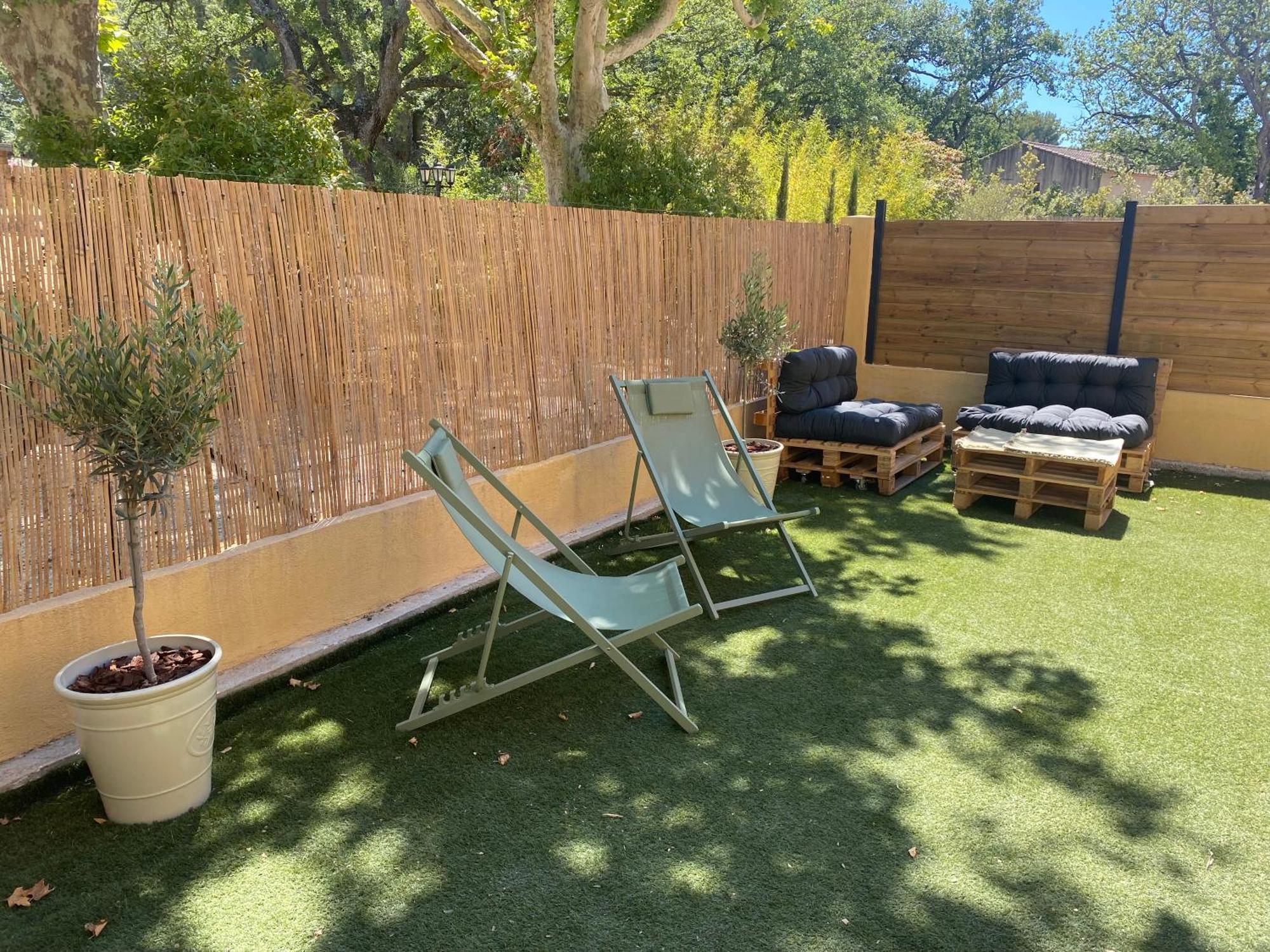 Appartement De Standing Dans Une Bastide Aixoise Aix-en-Provence Exteriör bild